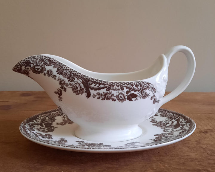 Spode - Delamere Sauce Boat & Stand